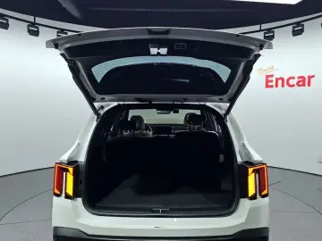 2023 Kia Sorento с пробегом 18 676 км