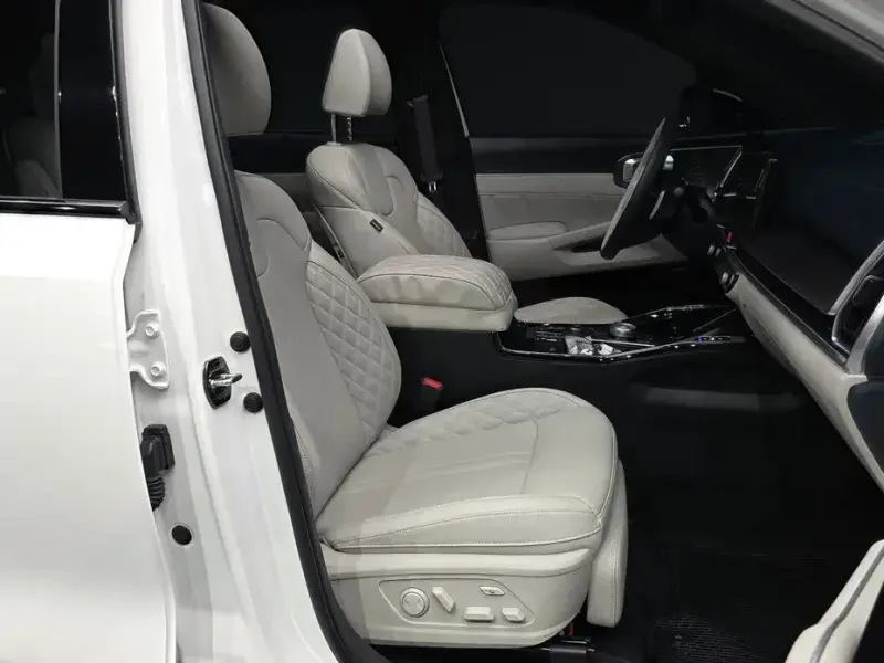 2024 Kia Sorento с пробегом 20 202 км
