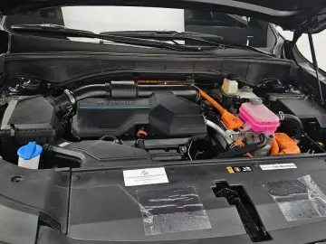 2024 Kia Sorento с пробегом 27 714 км