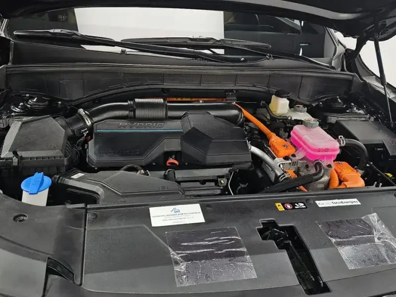 2024 Kia Sorento с пробегом 27 714 км