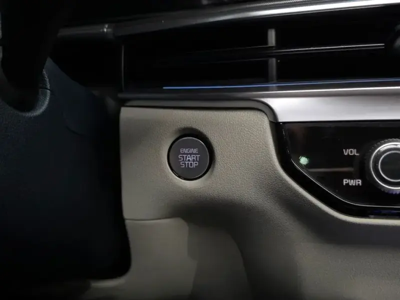 2024 Kia Sorento с пробегом 20 202 км