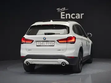 2020 BMW X1 с пробегом 43 597 км