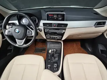 2020 BMW X1 с пробегом 43 597 км