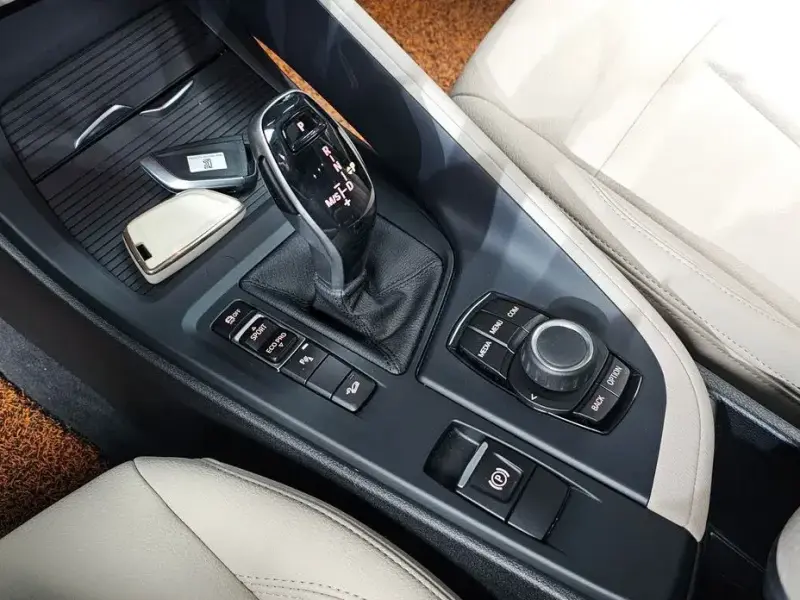 2020 BMW X1 с пробегом 43 597 км