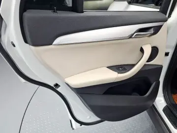 2020 BMW X1 с пробегом 43 597 км
