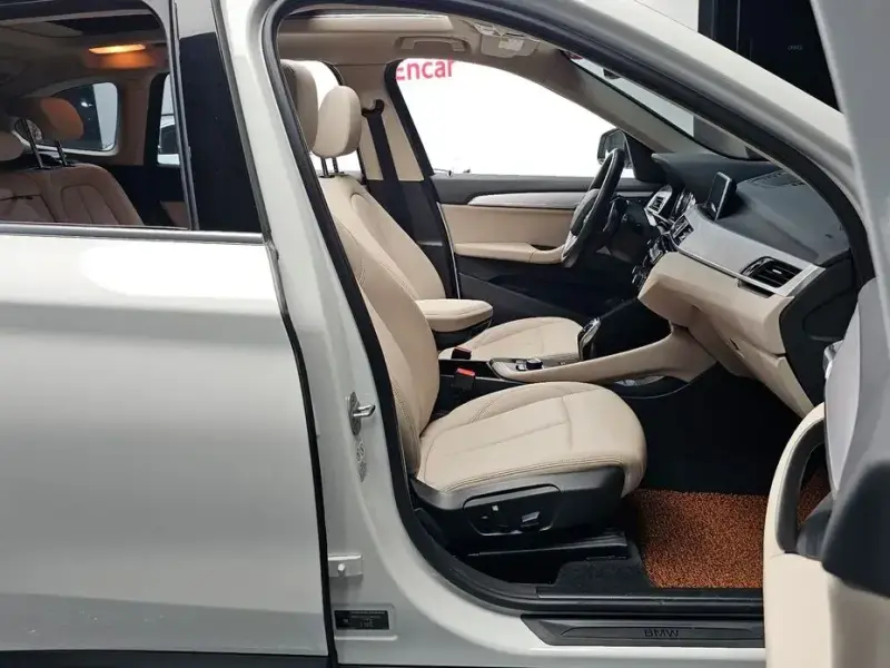 2020 BMW X1 с пробегом 43 597 км