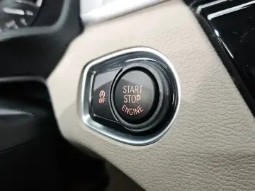2020 BMW X1 с пробегом 43 597 км