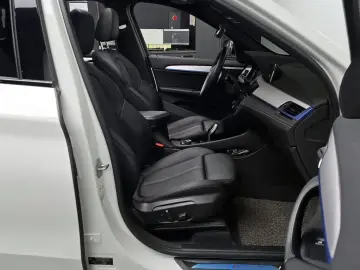 2019 BMW X1 с пробегом 67 400 км