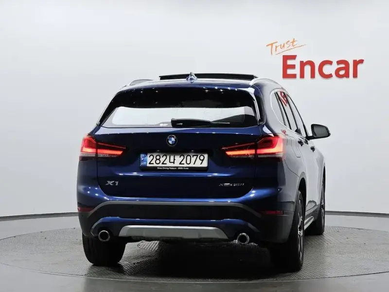 2021 BMW X1 с пробегом 77 528 км