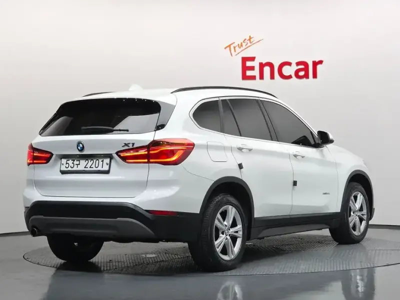 2017 BMW X1 с пробегом 83 711 км