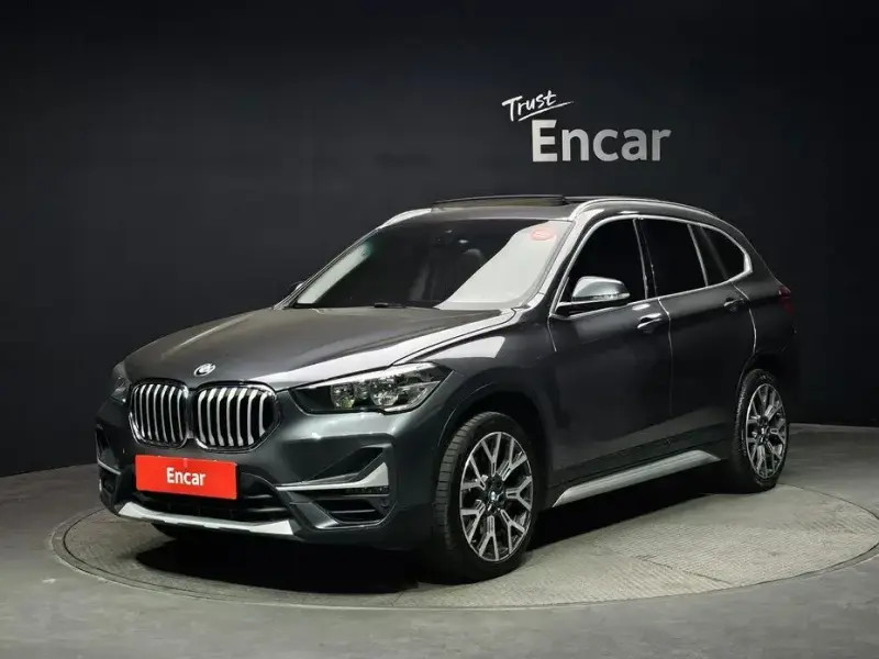 2022 BMW X1 с пробегом 72 447 км