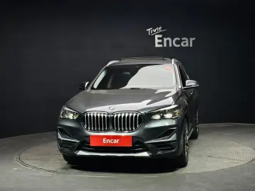2022 BMW X1 с пробегом 72 447 км