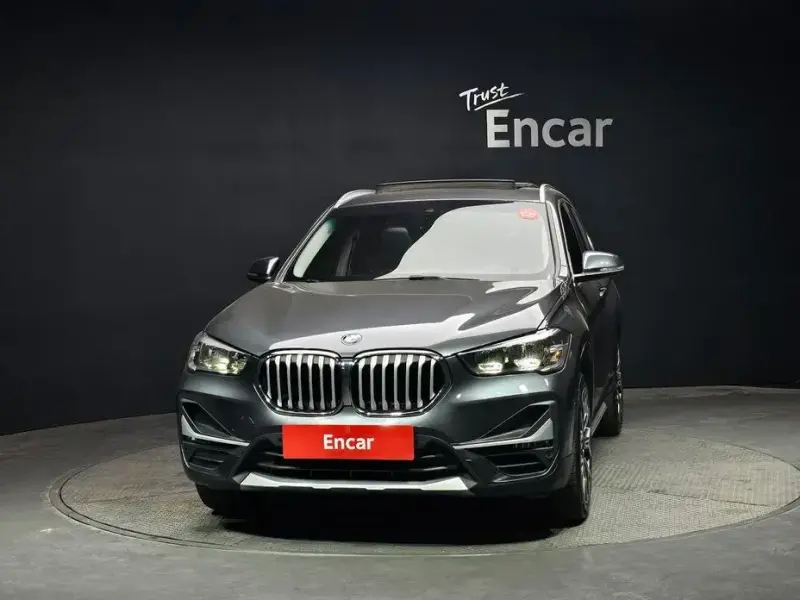 2022 BMW X1 с пробегом 72 447 км
