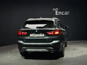 2022 BMW X1 с пробегом 72 447 км