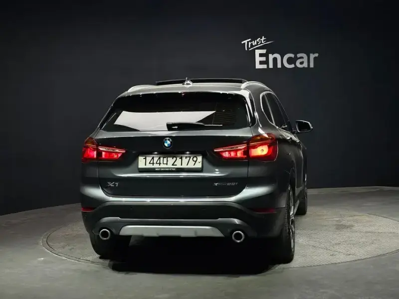2022 BMW X1 с пробегом 72 447 км