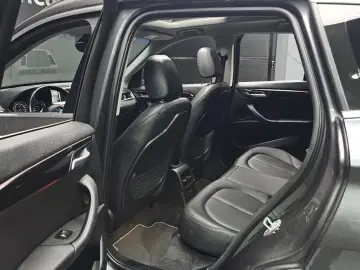 2022 BMW X1 с пробегом 72 447 км