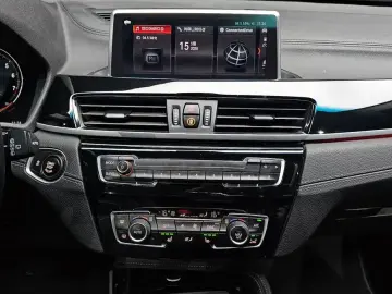 2022 BMW X1 с пробегом 72 447 км