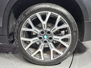 2022 BMW X1 с пробегом 72 447 км