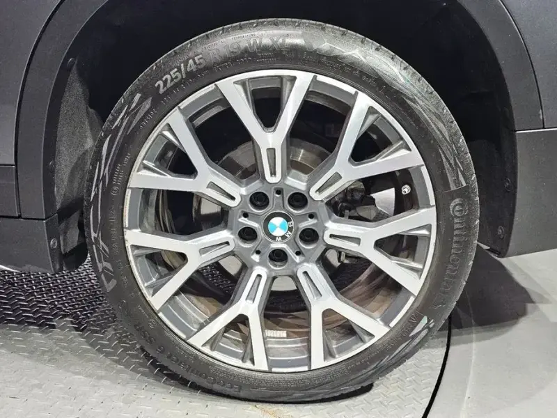 2022 BMW X1 с пробегом 72 447 км