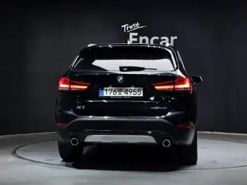 2021 BMW X1 с пробегом 69 127 км