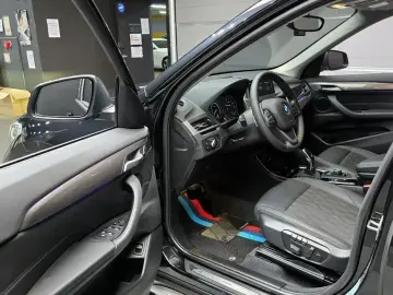 2021 BMW X1 с пробегом 69 127 км