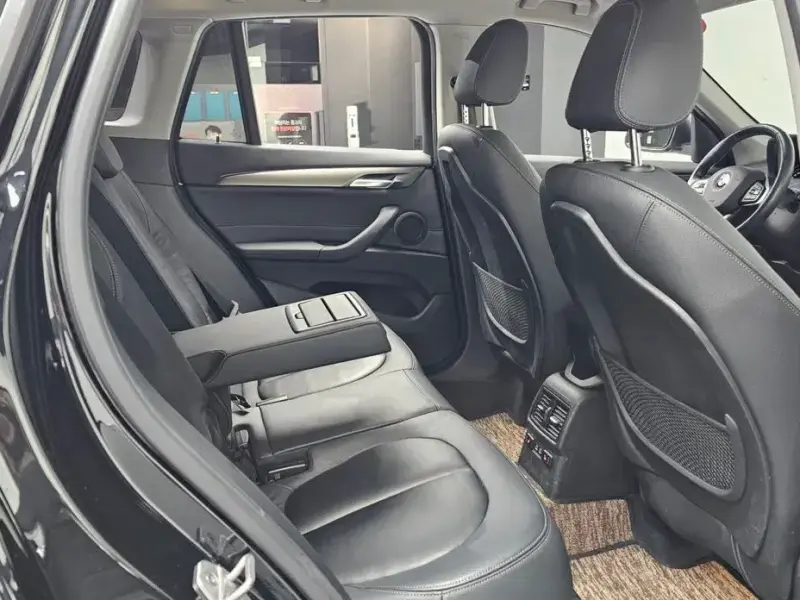 2020 BMW X1 с пробегом 72 825 км