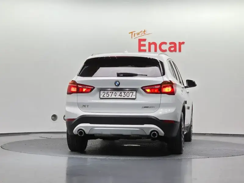 2022 BMW X1 с пробегом 73 321 км