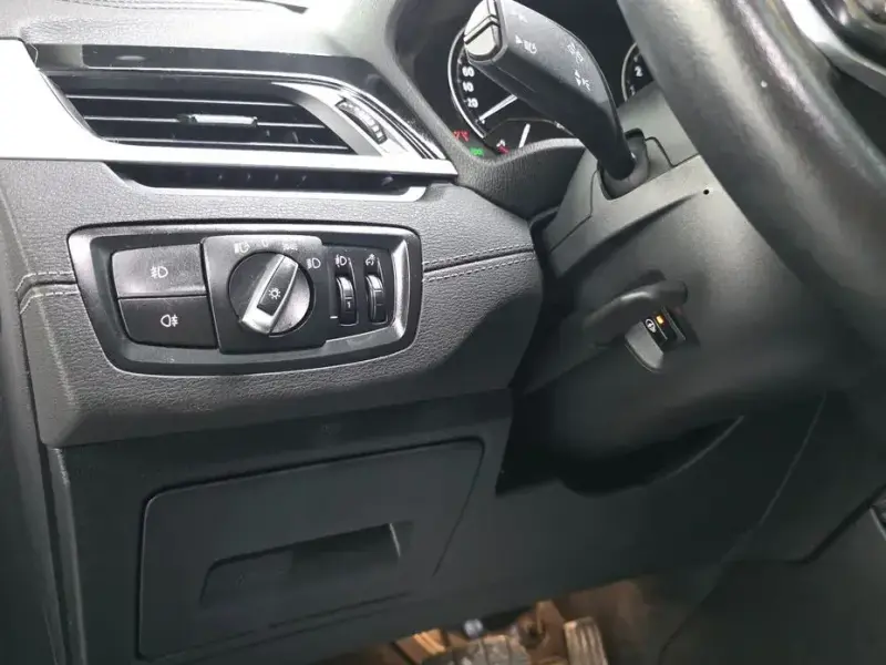 2022 BMW X1 с пробегом 73 321 км