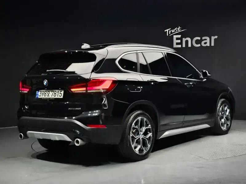2021 BMW X1 с пробегом 42 690 км