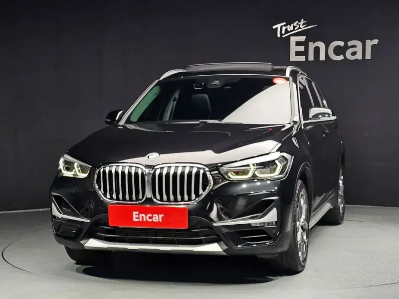 2021 BMW X1 с пробегом 42 690 км