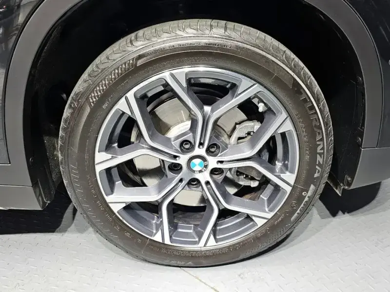 2021 BMW X1 с пробегом 42 690 км