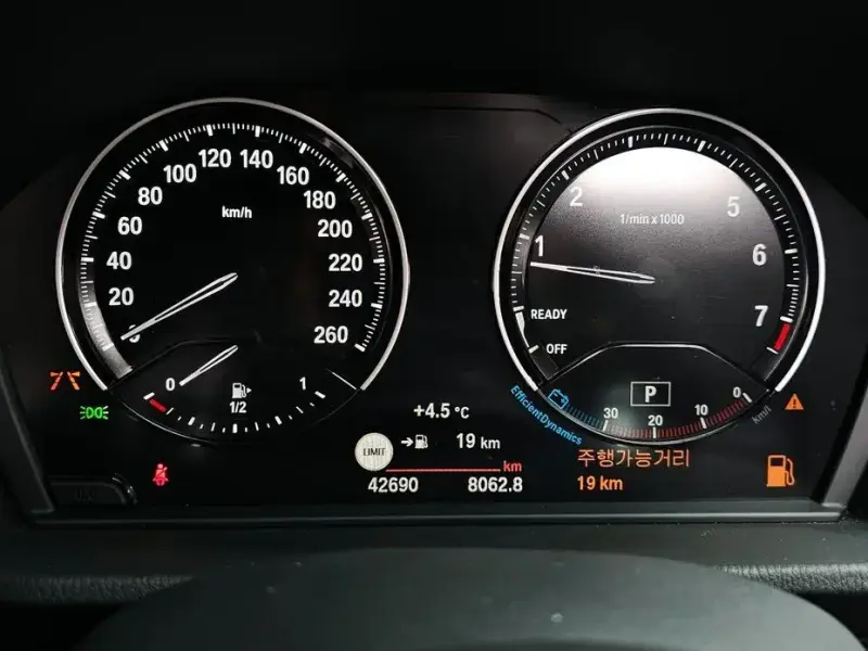 2021 BMW X1 с пробегом 42 690 км