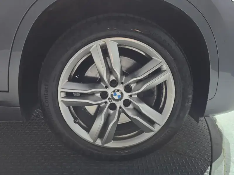 2021 BMW X1 с пробегом 79 737 км