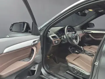 2021 BMW X1 с пробегом 79 737 км