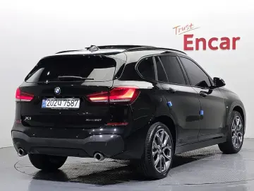 2022 BMW X1 с пробегом 57 964 км