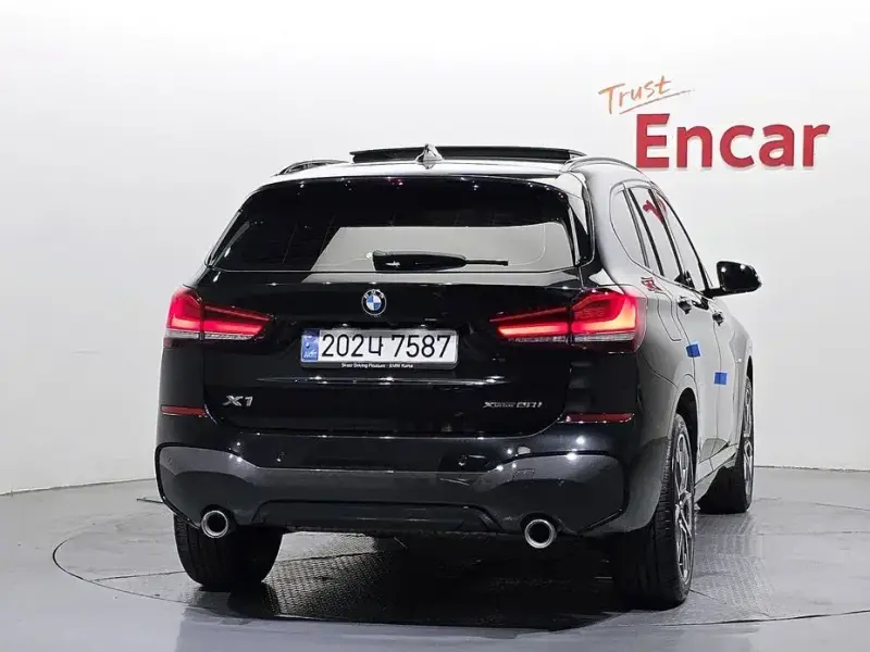 2022 BMW X1 с пробегом 57 964 км