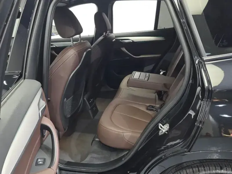 2022 BMW X1 с пробегом 57 964 км