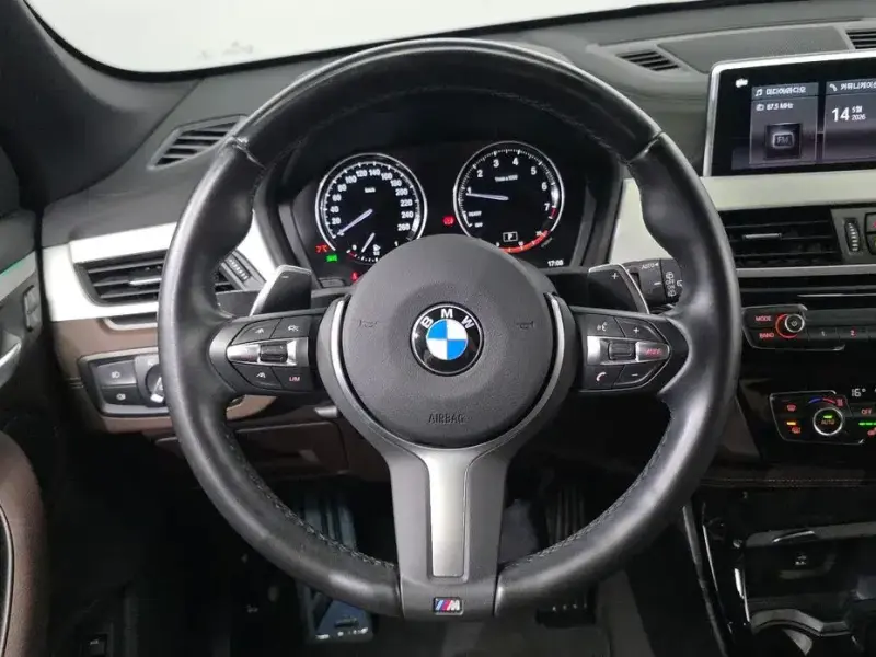 2022 BMW X1 с пробегом 57 964 км