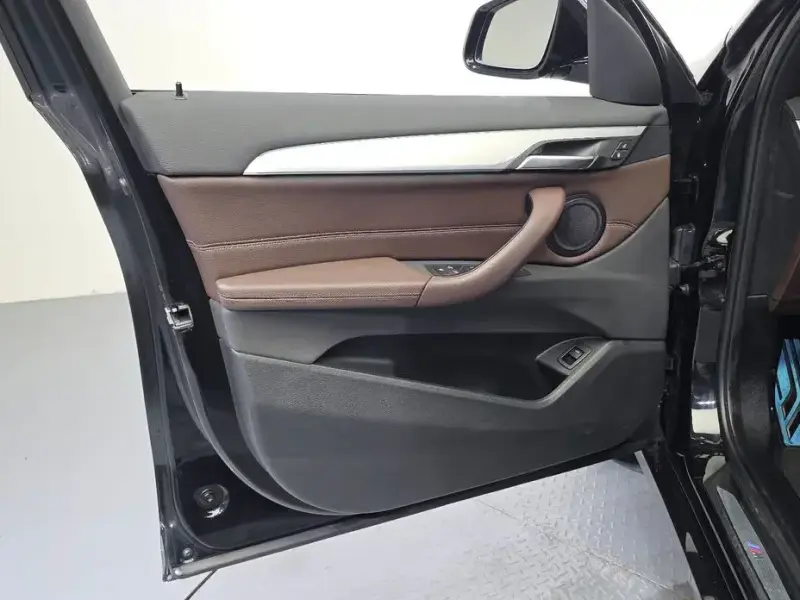 2022 BMW X1 с пробегом 57 964 км