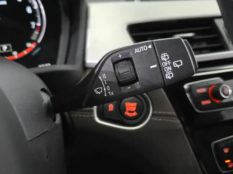2022 BMW X1 с пробегом 57 964 км
