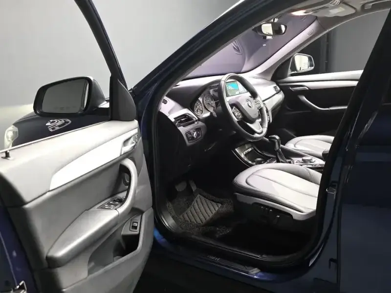 2016 BMW X1 с пробегом 128 294 км