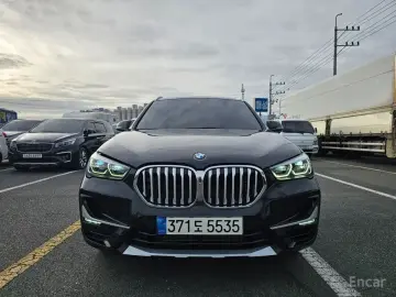2021 BMW X1 с пробегом 67 700 км