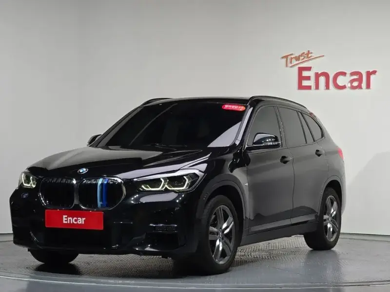 2022 BMW X1 с пробегом 47 619 км