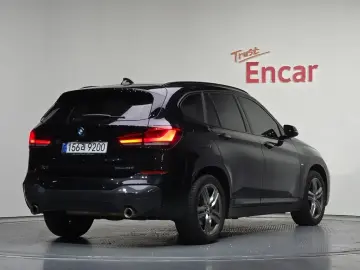 2022 BMW X1 с пробегом 47 619 км