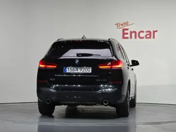 2022 BMW X1 с пробегом 47 619 км