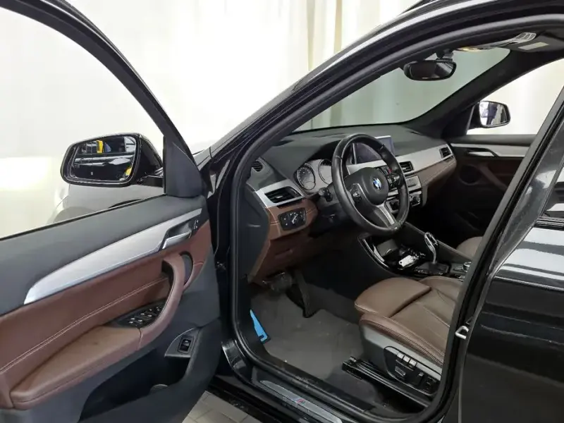 2022 BMW X1 с пробегом 47 619 км