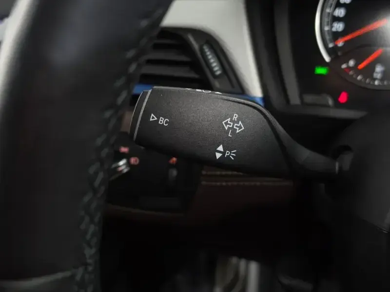 2021 BMW X1 с пробегом 65 606 км