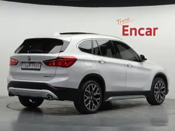 2022 BMW X1 с пробегом 61 610 км