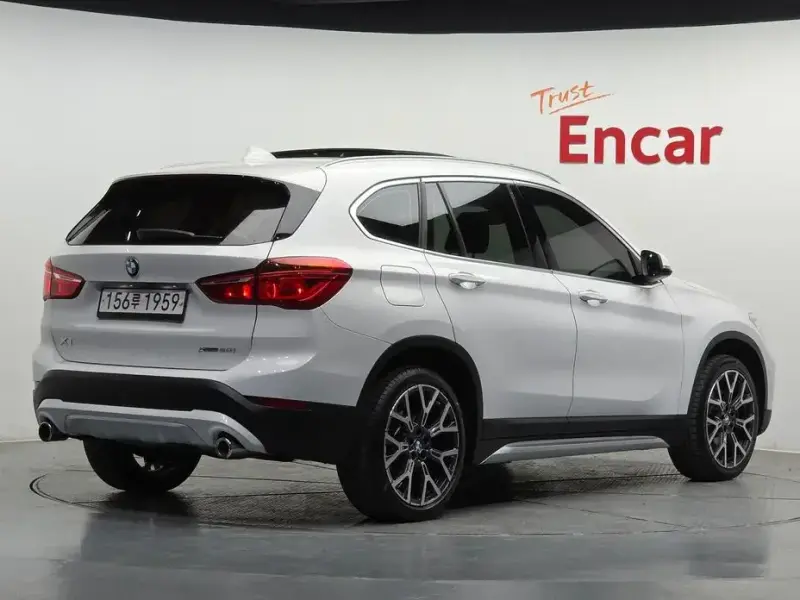 2022 BMW X1 с пробегом 61 610 км