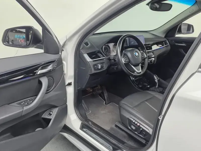 2022 BMW X1 с пробегом 61 610 км